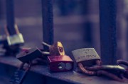 夢境中的情感波動——解讀夢中男朋友出軌的寓意，解讀夢中情感波動，男朋友出軌的寓意探究