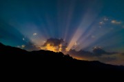 夢(mèng)中的奇妙之旅，一次難忘的趴著夢(mèng)境