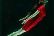 夢(mèng)中幻影——夢(mèng)到女人洗澡的深度解析，夢(mèng)中幻影，深度解析夢(mèng)到女人洗澡的寓意