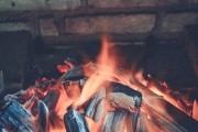 如何讓冰雪經(jīng)濟這團“火”燒得更旺燒得更長久？