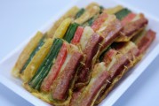 夢(mèng)到吃大餐，一場(chǎng)味覺(jué)的盛宴，夢(mèng)境中的味覺(jué)盛宴，吃大餐的奇妙體驗(yàn)