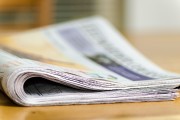 人民日報新聞，聚焦時代脈搏，傳遞社會正能量，人民日報，時代強音，傳遞社會正能量