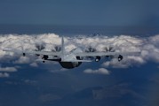 免費飛行，探索無限天空的神秘之旅，無人飛機的極限之旅，自由探索宇宙的未知邊界