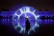 傳遞溫暖，點亮希望—正能量新聞的力量，正能量新聞，傳遞溫暖，照亮希望之光