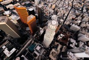 手機網(wǎng)站搭建哪家公司更勝一籌？，手機網(wǎng)站搭建首選哪家企業(yè)實力雄厚？，手機網(wǎng)站搭建實力比拼，哪家企業(yè)獨領風騷？