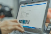 2017年，教你如何使用QQ賬號(hào)注冊(cè)微信，2017年QQ賬號(hào)輕松注冊(cè)微信教程