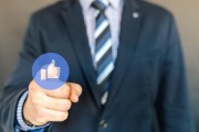 如何在Facebook上創(chuàng)建一個(gè)強(qiáng)大的個(gè)人品牌并成功推廣你的產(chǎn)品和服務(wù)？，五個(gè)步驟教你如何打造成功的個(gè)人品牌并在Facebook上推廣產(chǎn)品和服務(wù)